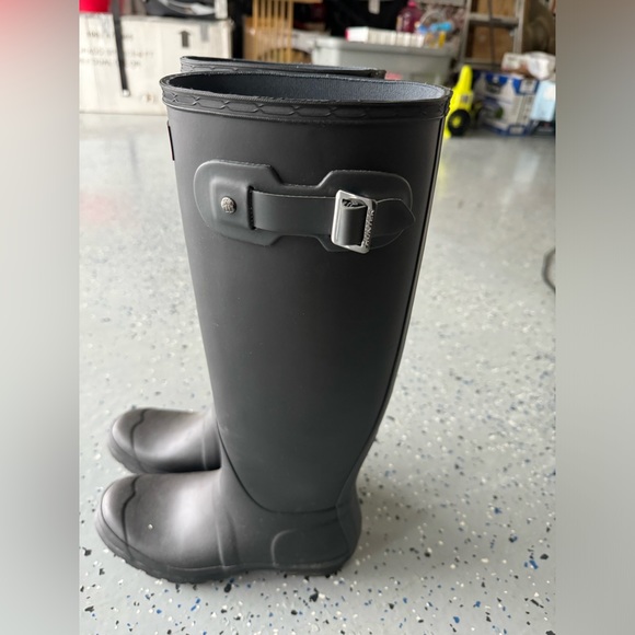 Hunter Original Tall Rain Boots - Picture 3 of 5